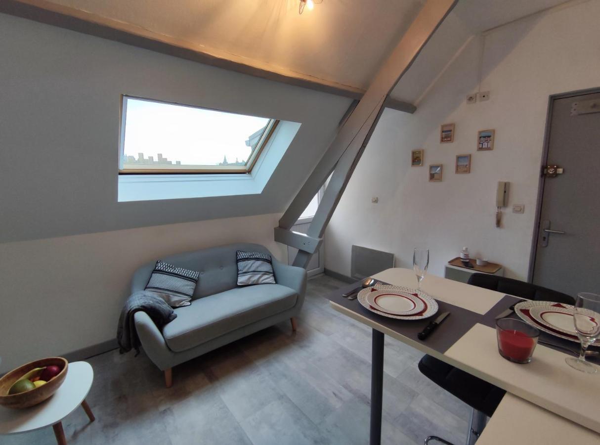 شقة Joli Petit T2 Terrasse Proche Du Phare كاليه المظهر الخارجي الصورة